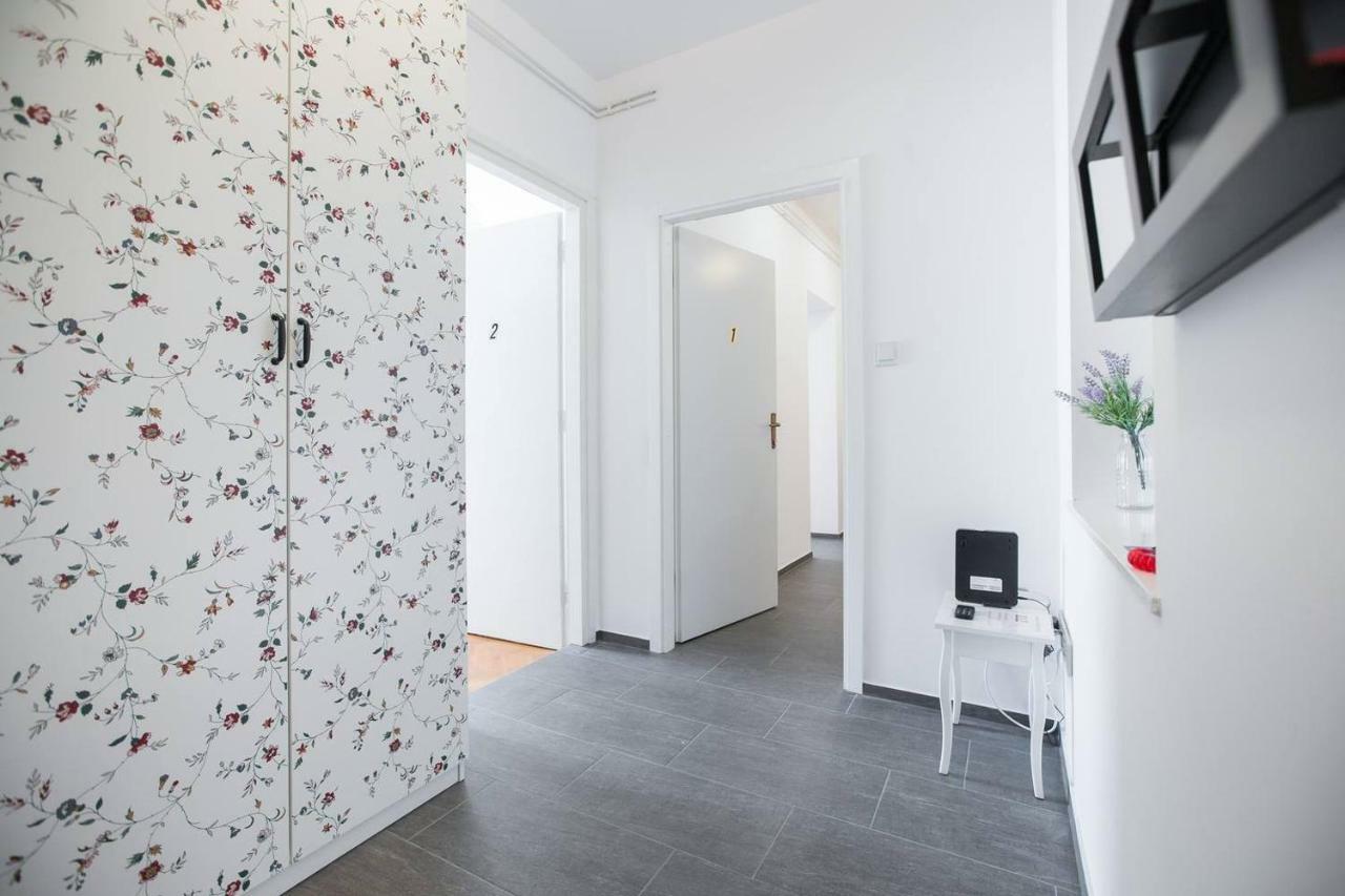 Oberiter Apartments - Center Of Zagreb, Fast Wifi, Ac, Kitchen, Parking Exterior photo