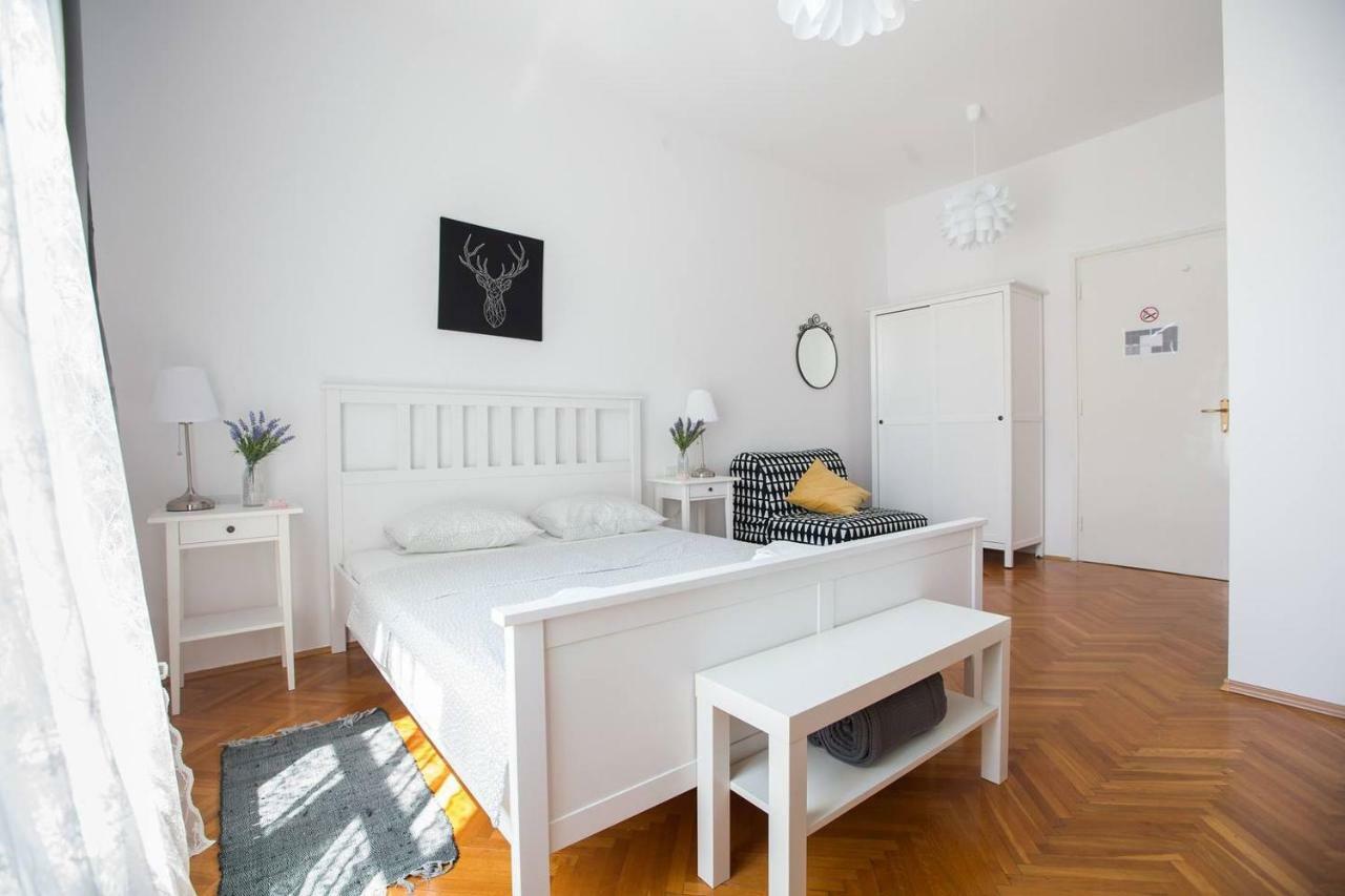 Oberiter Apartments - Center Of Zagreb, Fast Wifi, Ac, Kitchen, Parking Exterior photo